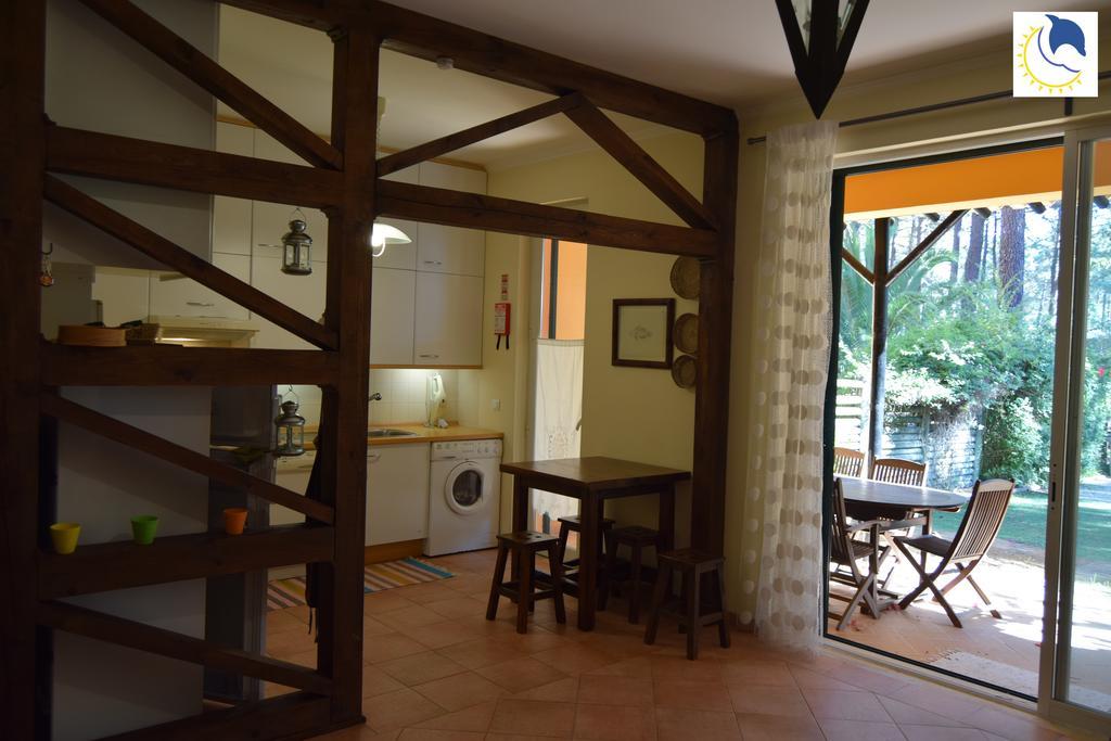 Dolphin Aroeira Beach Villa Charneca  Exterior photo